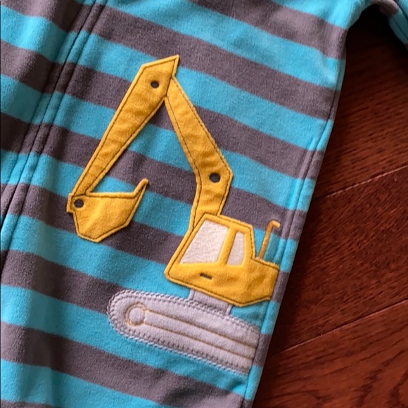 Just One You by Carters pajamas boys size 3T - Picture 6 of 8